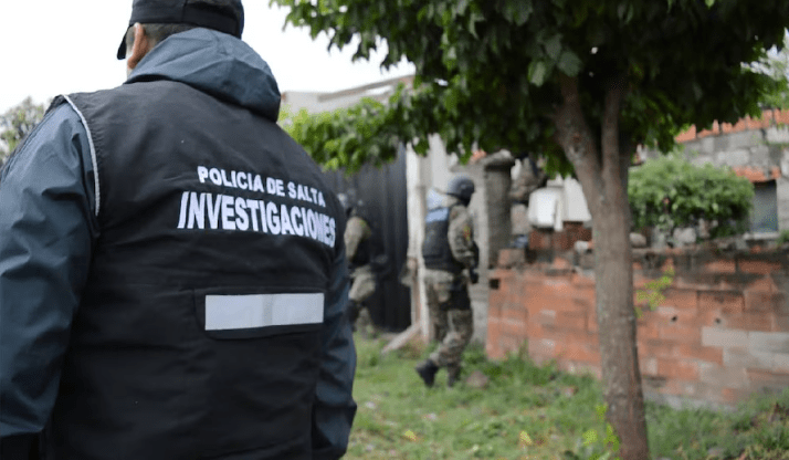 Delincuentes armados irrumpieron en una vivienda y generaron tensión en&nbsp;Orán