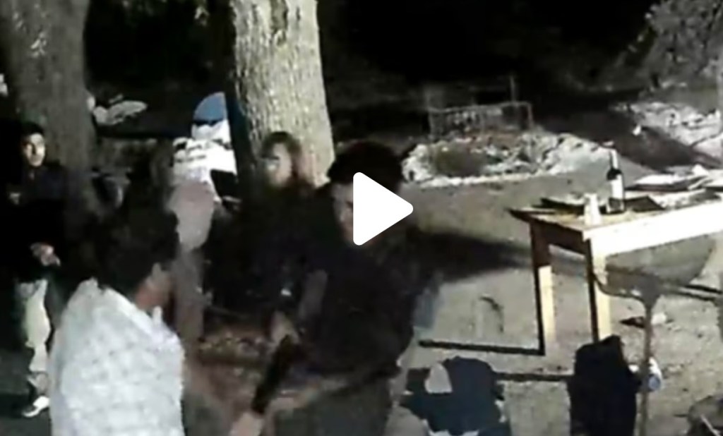 Locura vengativa: El video viral del hombre que fue expulsado de una fiesta y regresó armado para&nbsp;matar