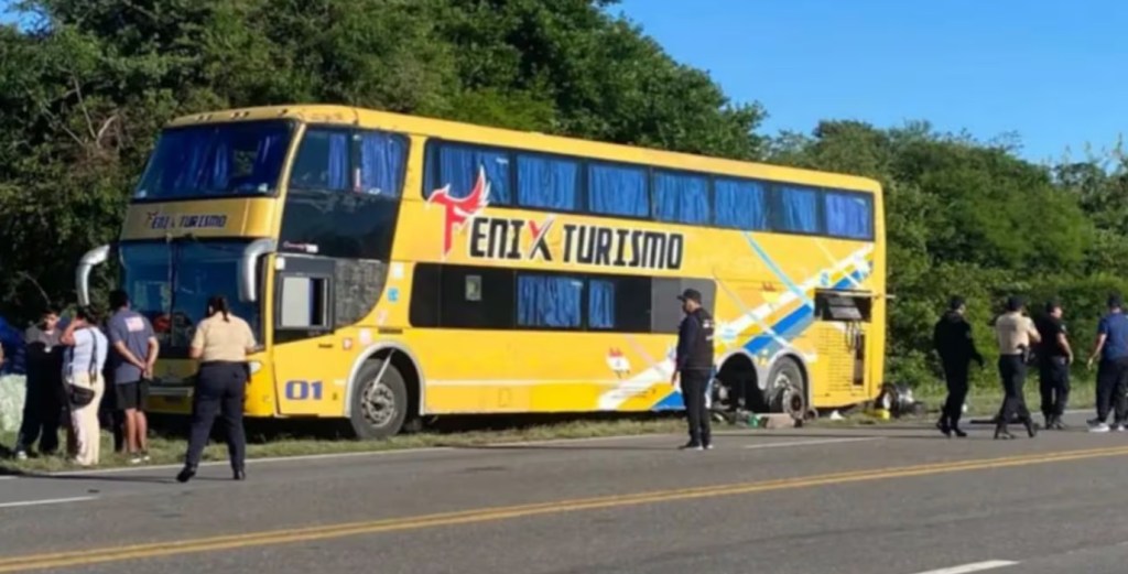 Tragedia laboral en Salta: Operario muere aplastado por un micro al intentar cambiar un&nbsp;neumático