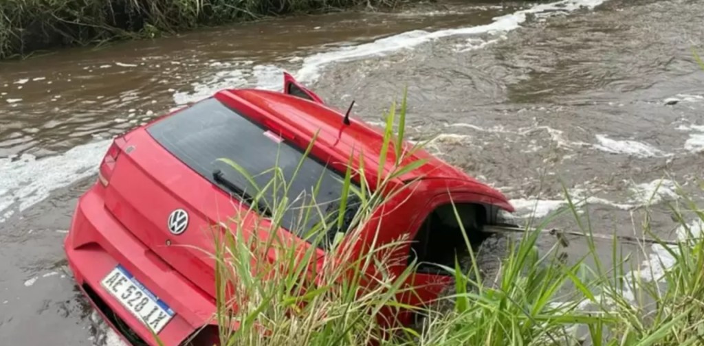Un fatal siniestro vial se cobró la vida de tres ocupantes de un vehículo en Tucumán 
