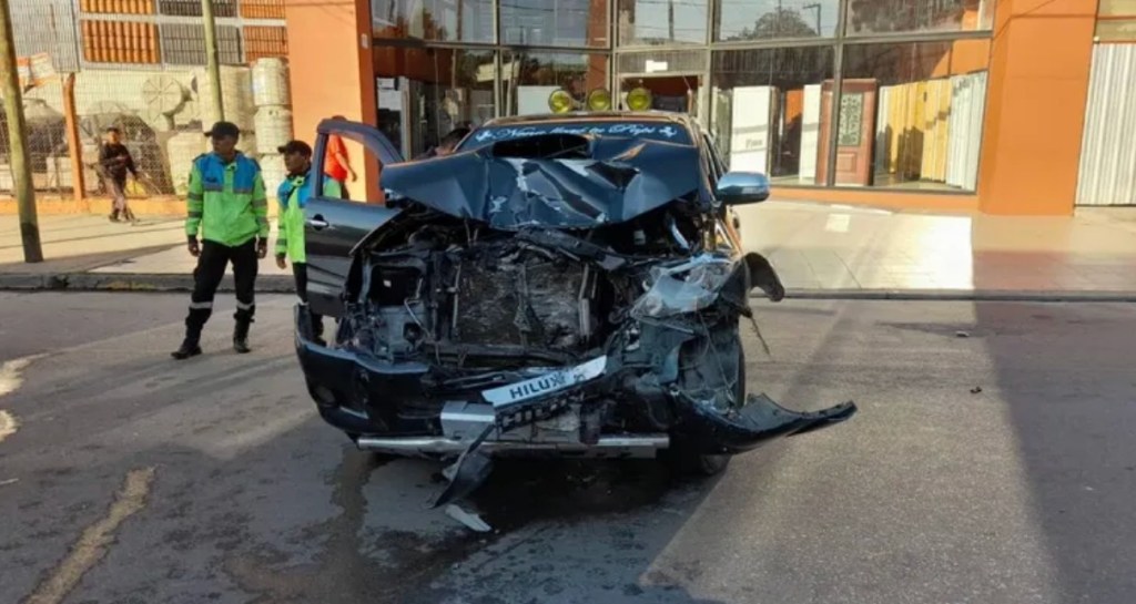 Un grave siniestro vial en una de las avenidas principales de Jujuy dejó múltiples&nbsp;heridos
